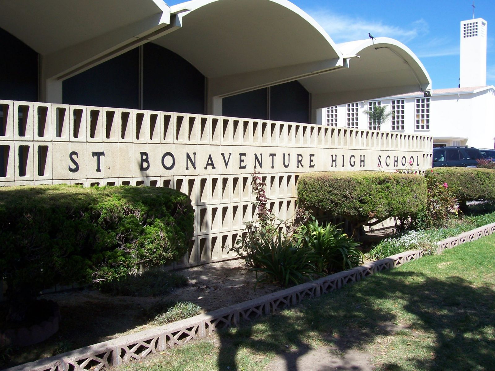 Trường Trung học Saint Bonaventure High School duhocnamphong.vn